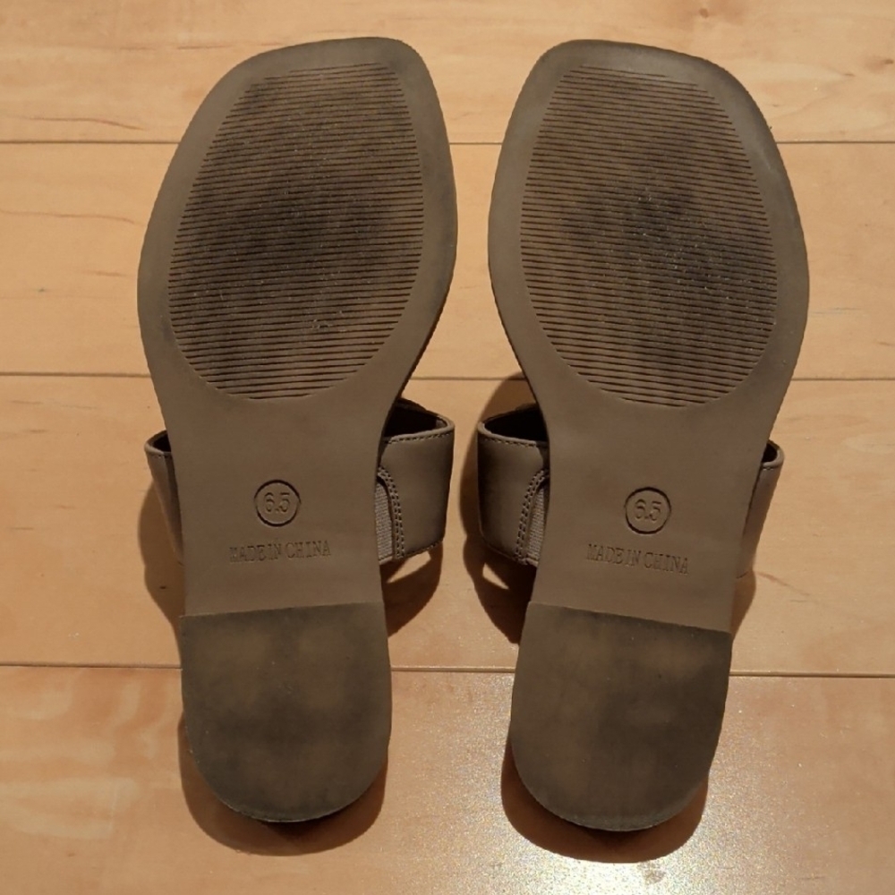 Steve Madden Ariellah Chain Sandals 6.5M Taupe Square Toe Slides - Picture 8 of 8